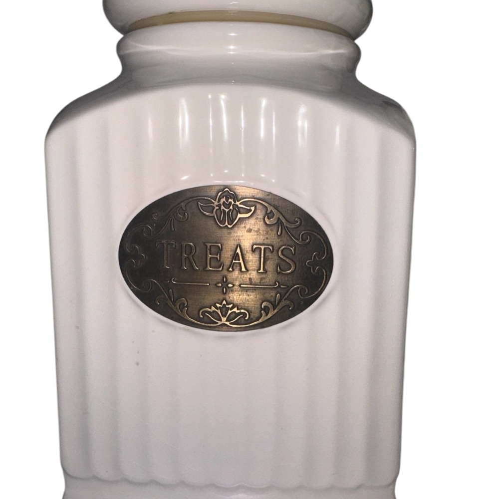 Vintage THL Canister Set- FLOUR-TREATS-TEA-COFFEE - Picture 2 of 6
